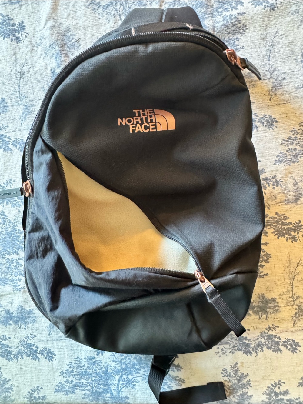 The North Face Black Sling Belt Bag - Picture 4 of 5